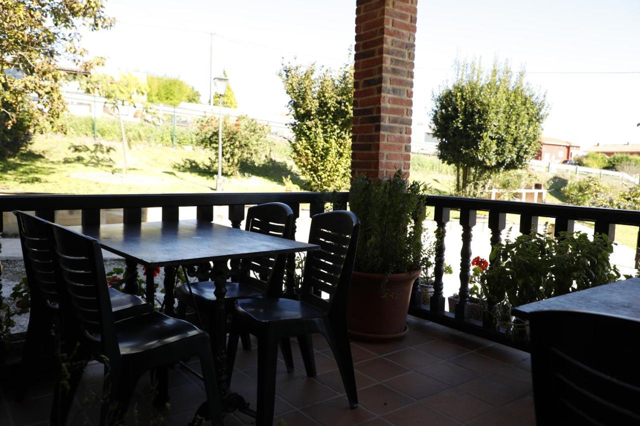 Apartamentos La Gloria Santillana del Mar Esterno foto