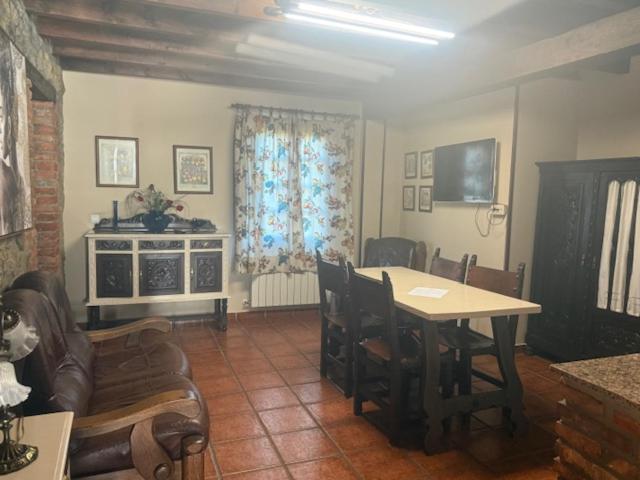 Apartamentos La Gloria Santillana del Mar Esterno foto