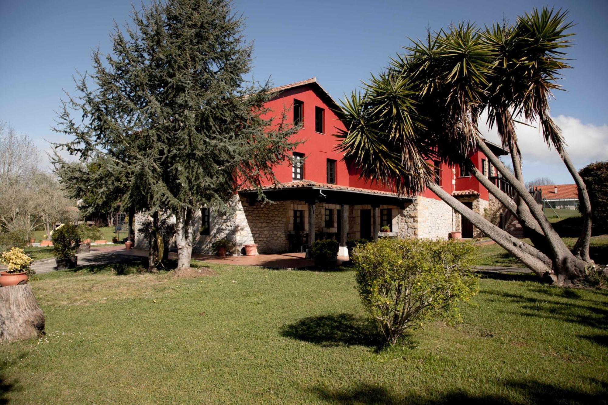 Apartamentos La Gloria Santillana del Mar Esterno foto